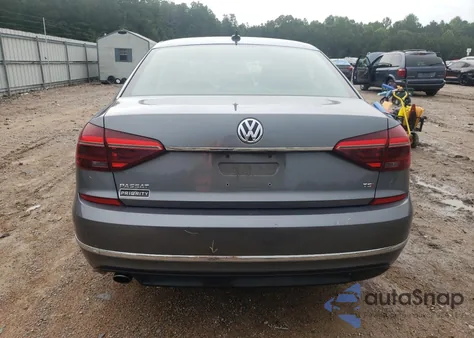2017 Volkswagen Passat R-Line from USA, damaged, VIN 1VWDT7A34HC025985